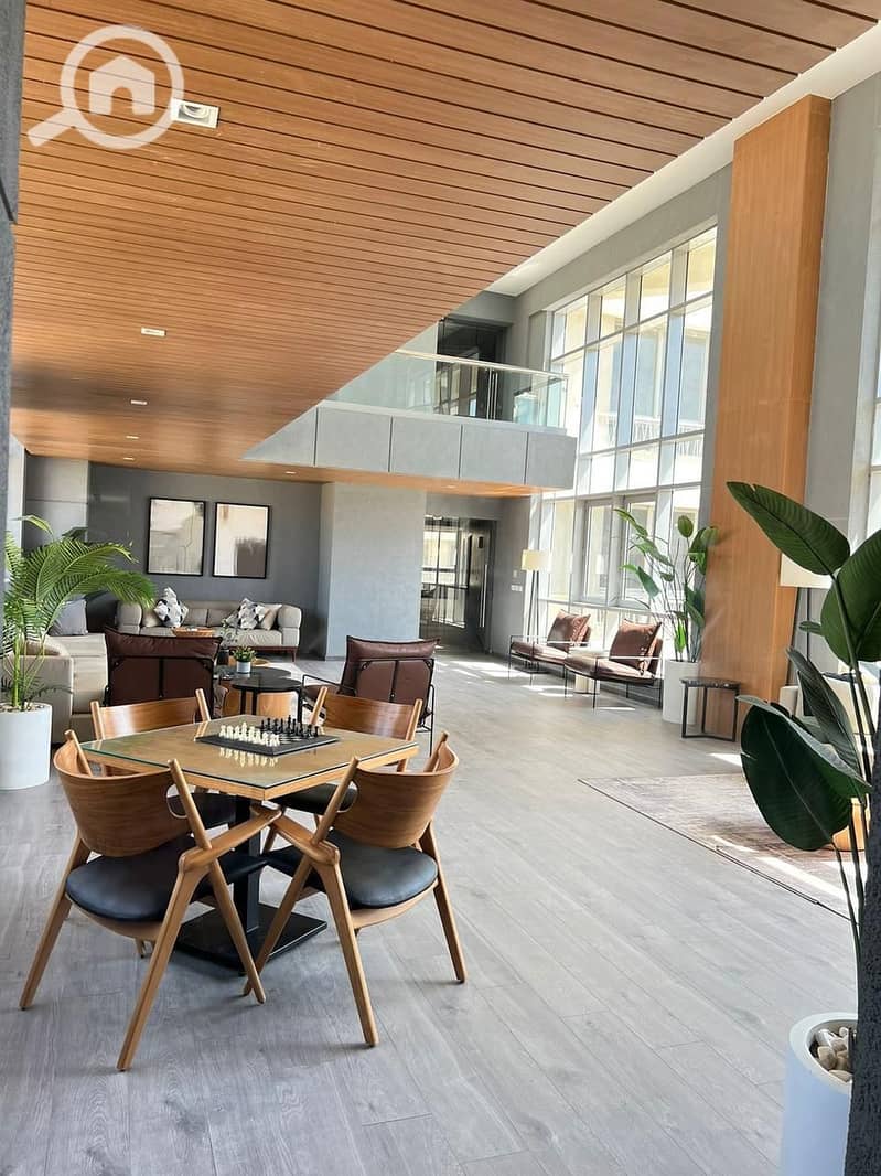 3 896b398d-8118-4b36-a404-e2c0d3154270. jpeg