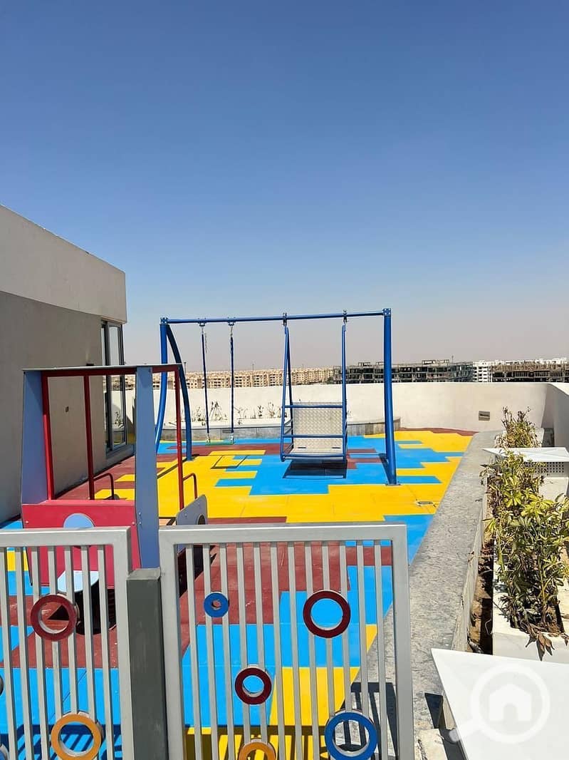 10 b6f5786f-acf1-4865-8b5a-66b5e31e5826. jpeg