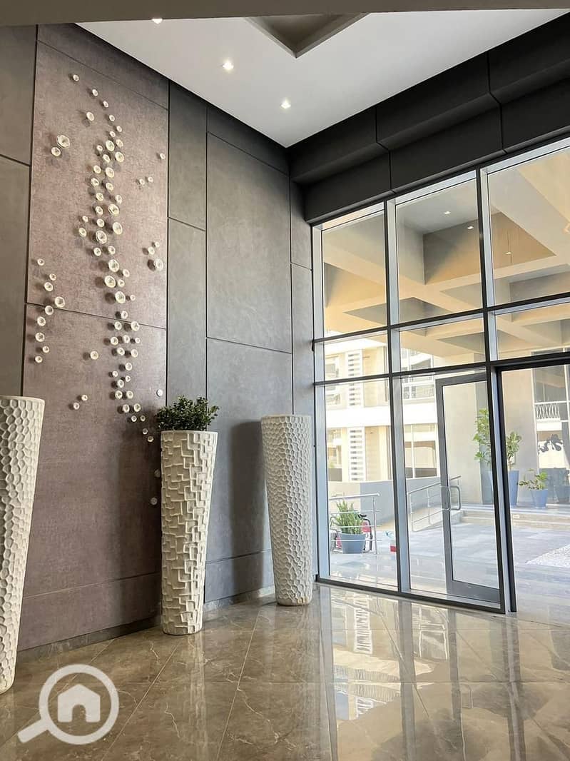 5 d5065f01-044d-4942-a41f-77faf307244b. jpeg