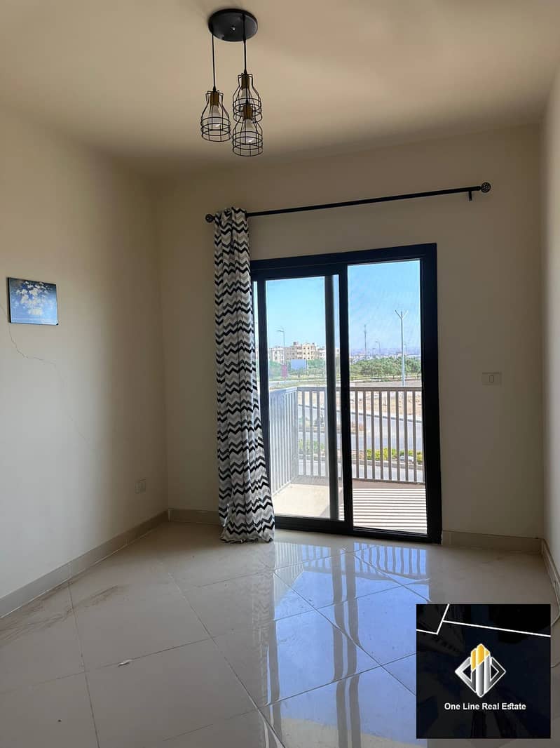 6 e9282f73-addf-4bd4-bd1b-b465f2bfcdbb. jpeg