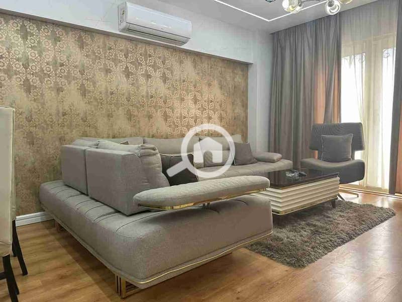 1000580065. jpg 1000580065. jpg