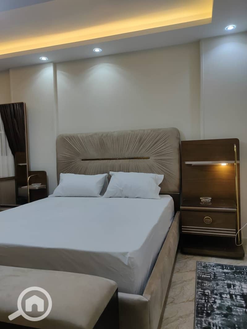 14 Messenger_creation_CD88DB2B-DF8A-4751-81CC-2DC36718107E. jpeg