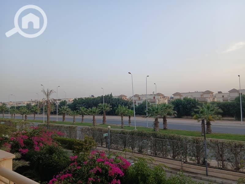 4 af524086-502e-45d1-9338-25a6e479120a. jpg