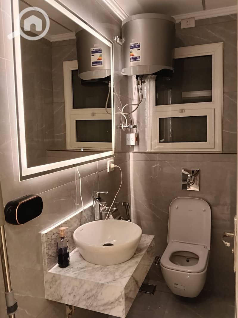 5 6a539083-dadb-47b9-b720-38786720ecdb. jpeg