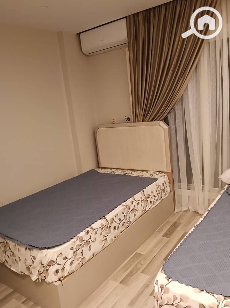 19 f5e9bd7f-7089-4840-afa9-77ebcb03aa74. jpeg