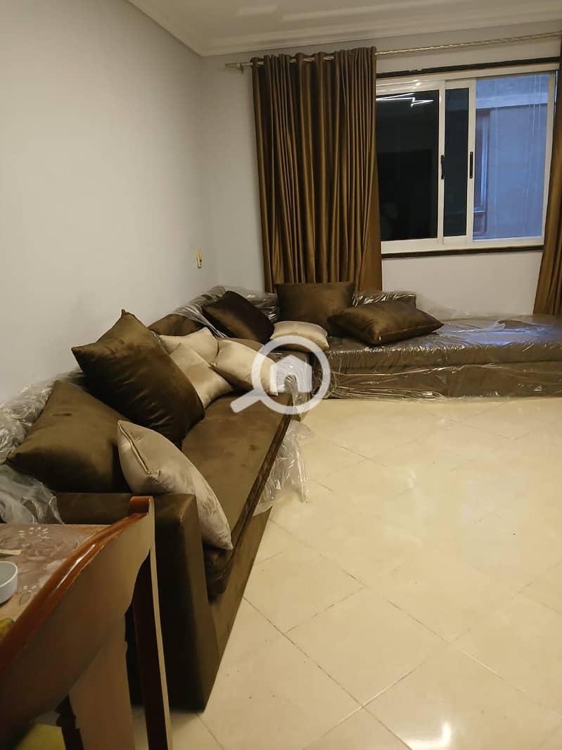 8 Messenger_creation_959CBEAE-513B-48F8-960D-734001039207. jpeg