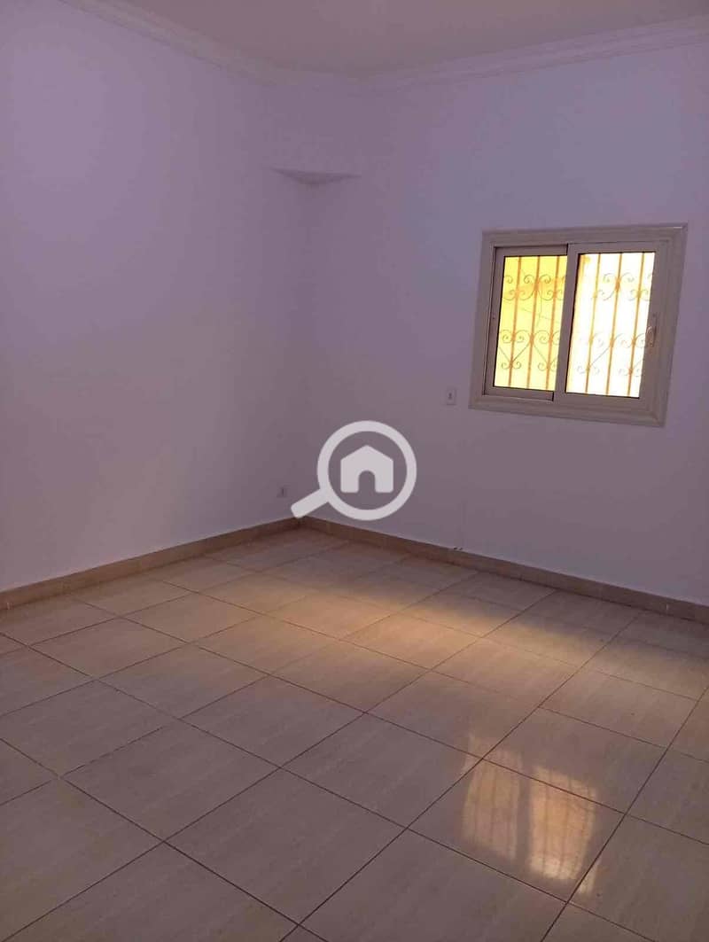 5 57beff73-e1bd-4d3f-8f8b-b4c63c078ee8. jpg