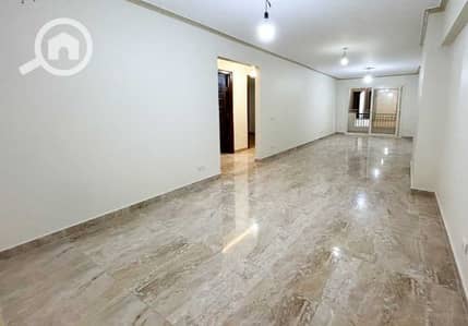 شقة 3 غرف نوم للايجار في الإبراهيمية، الإسكندرية - 1. png