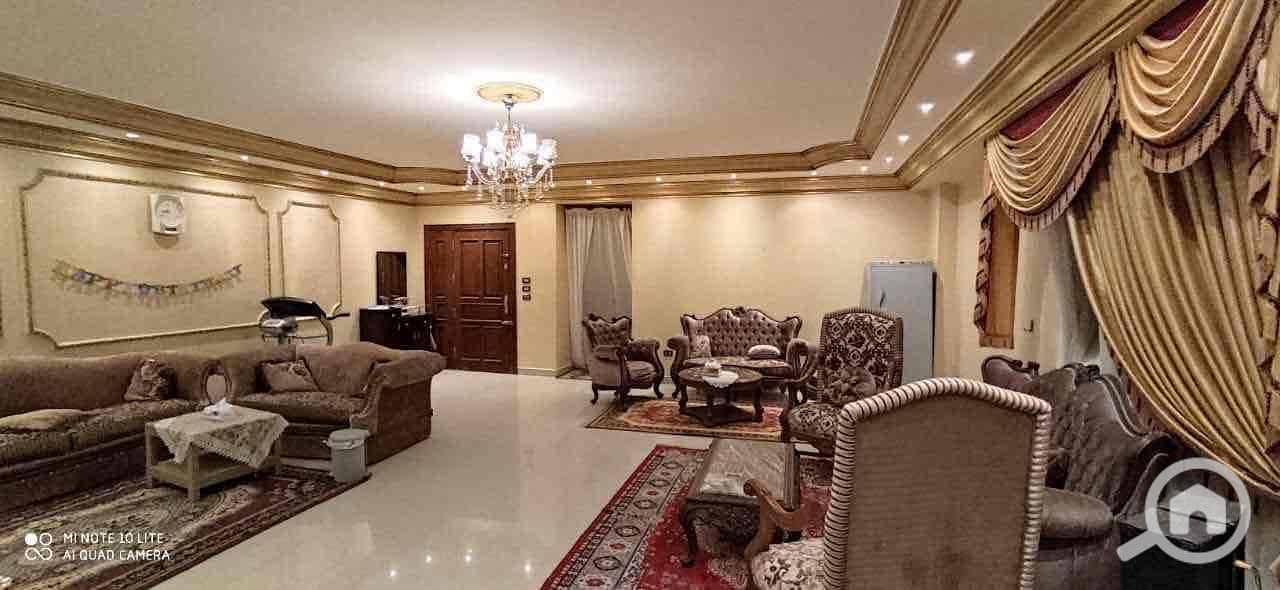 10 a5d2c096-6725-4615-a07c-c432cc263c4a. jpg