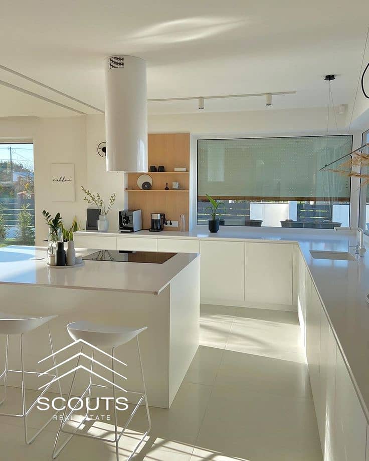 11 WhatsApp Image 2025-12-16 at 21.55. 45_ef5116a7. jpg