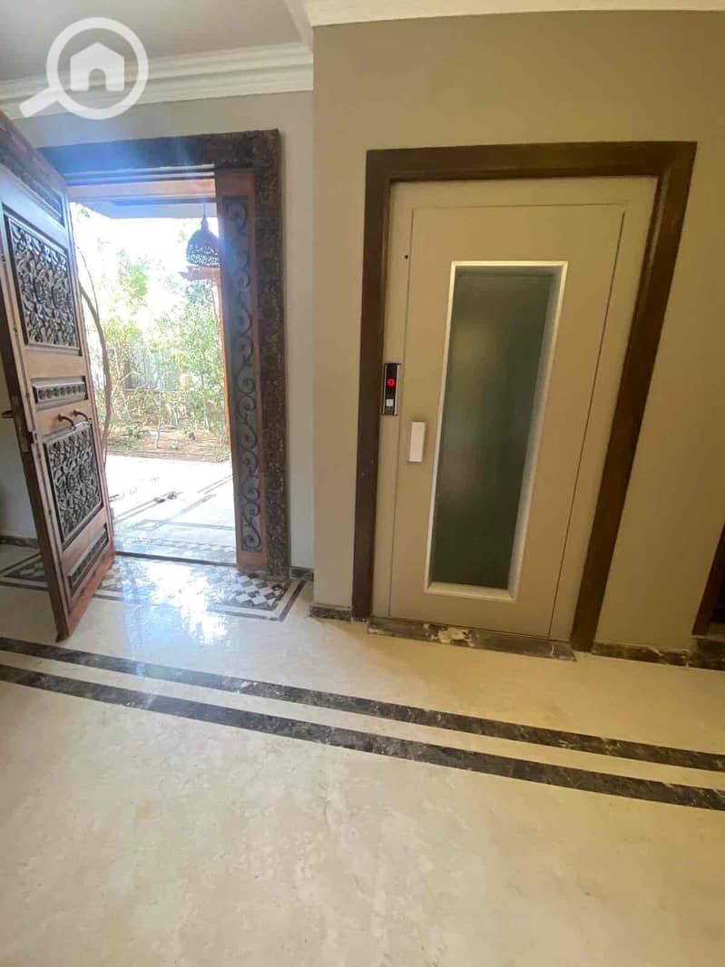 10 91365df2-e59f-48f5-bcbf-3e8c684f1f76. jpg