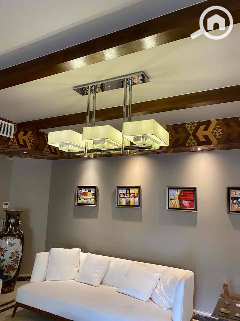 11 c7e2dfdc-fb34-4507-9609-1f45f7bf50e6. jpg