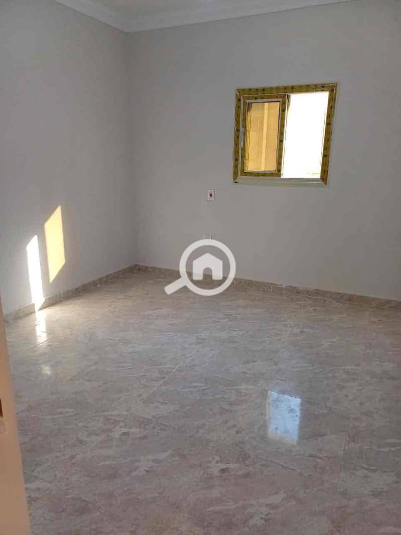 11 64aea607-13c1-445d-aa87-b755bbd404db. jpg