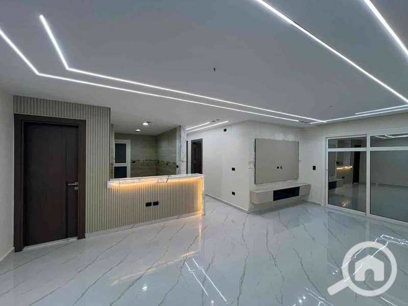 5 1b11ee22-7ab6-421d-879c-cc502f278d9f. jpg