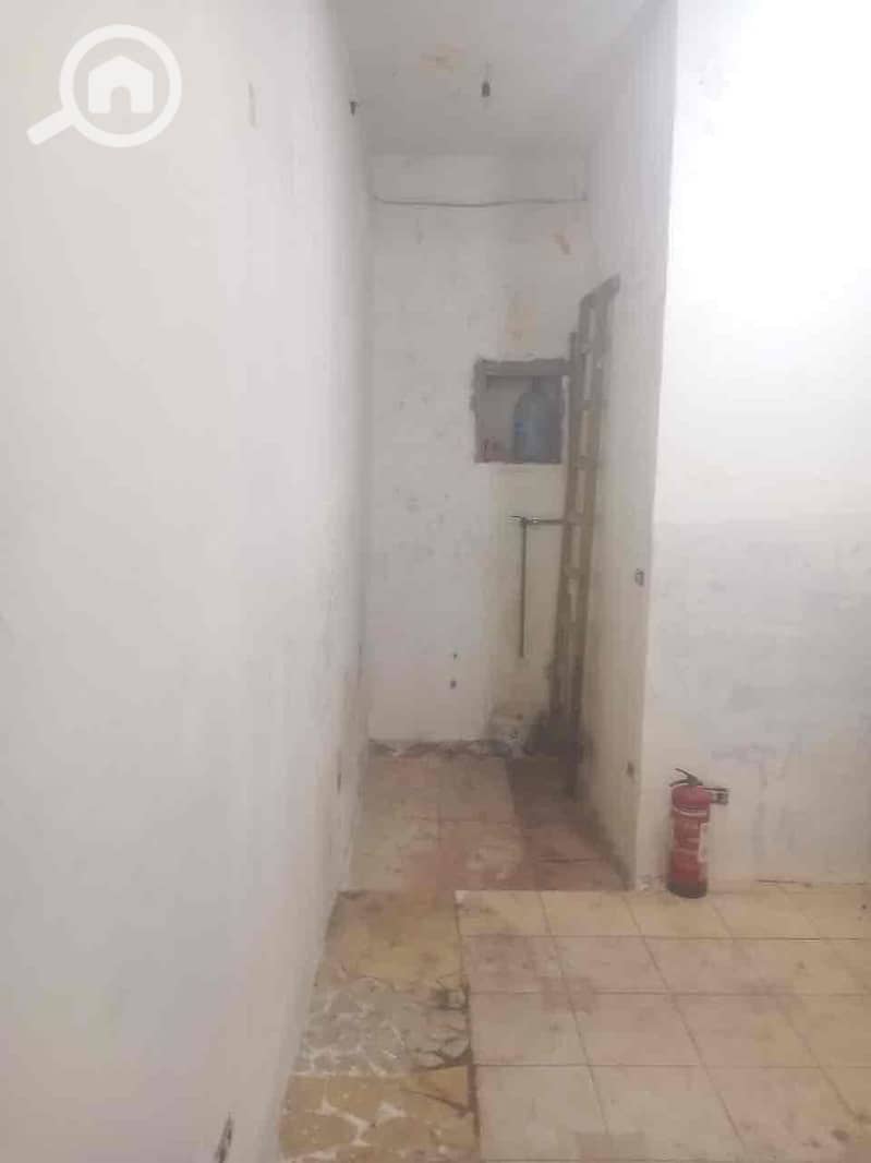 4 9859020b-74c8-4f0f-ae8d-bbbd9cd5bd82. jpg