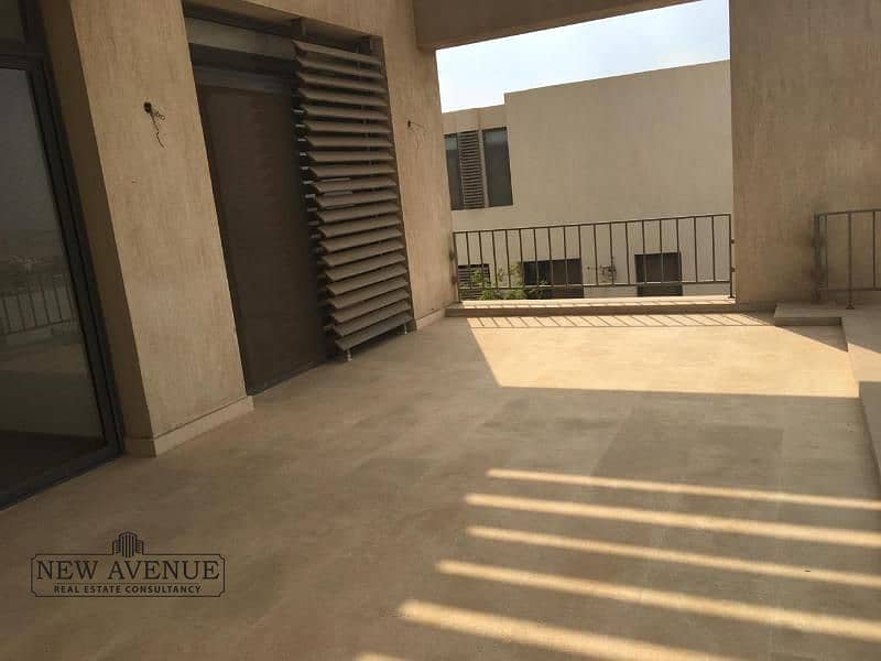 4 ac5778a4-5850-4464-a904-4bc5105cb956. jpg