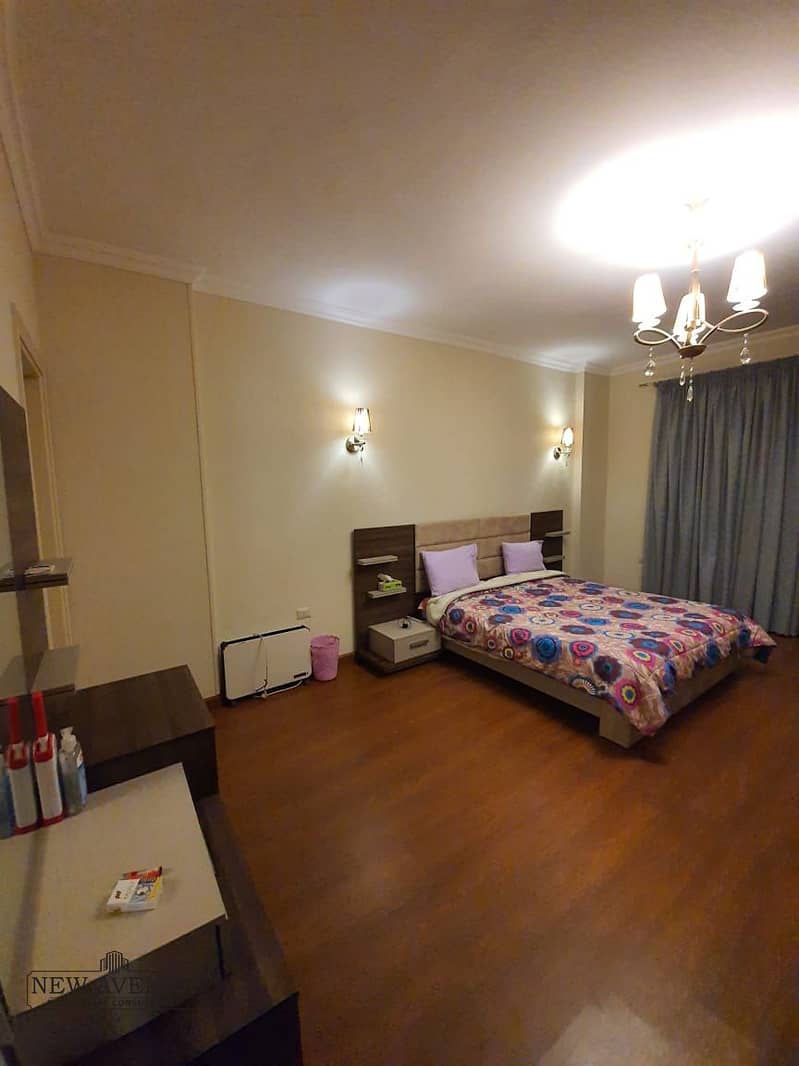 5 1b3b7c8c-37f4-4c40-bbe3-f0cfdc8c5b9d. jpg