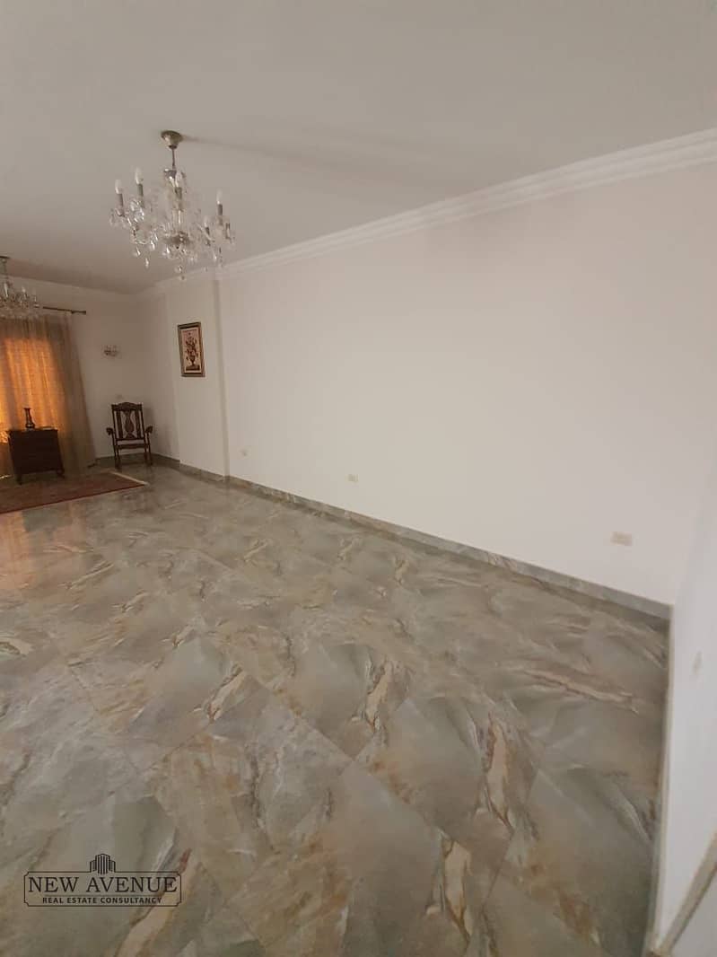 6 9dbd44b9-8aba-46b2-a094-eed02a2c49f8. jpg