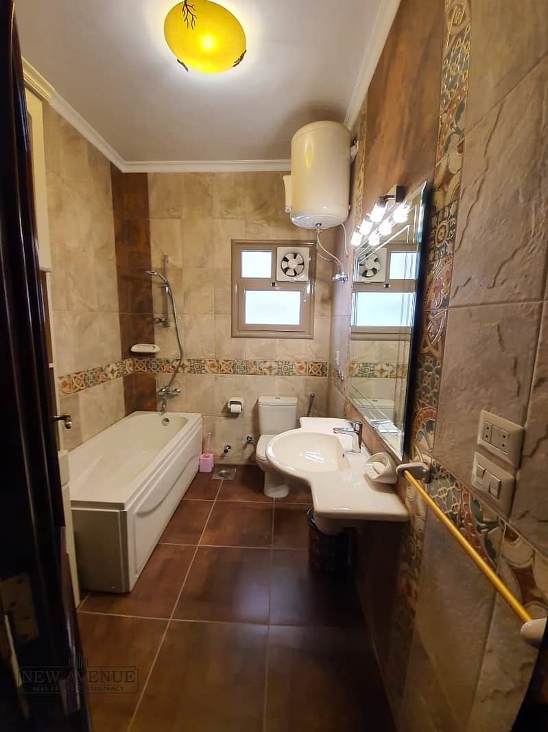 11 58091056-321b-4529-bab3-6f12c98cd39b. jpg