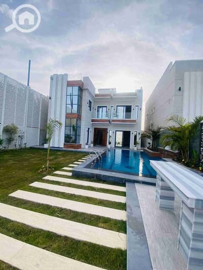 فیلا 4 غرف نوم للبيع في كينج مريوط، الإسكندرية - FB_IMG_1769032157799. jpg