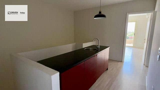 18 deb4a14f-4573-463a-afbb-07e6bfc2815a. jfif. jpg