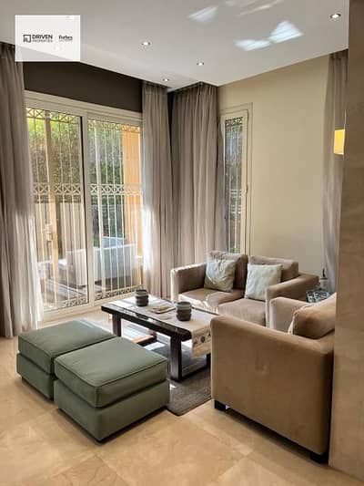 4 Bedroom Villa for Sale in Sheikh Zayed, Giza - a3e55bd2-8d8f-4ef8-9b9a-dde1439f1180. jfif. jpg