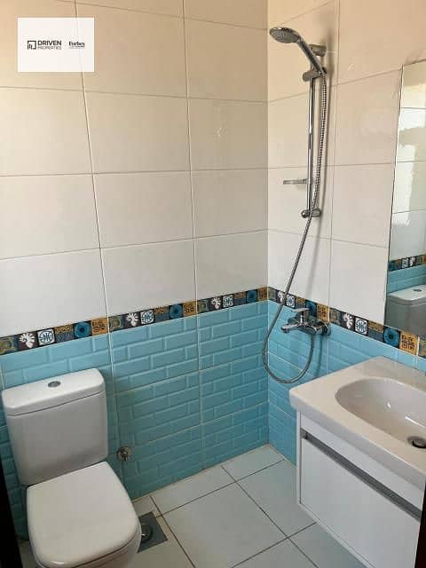 18 dc54b7fe-ca1a-4814-b5f7-70bea29b9998. jfif. jpg