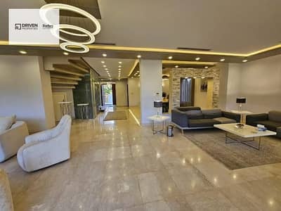 6 Bedroom Villa for Sale in Sheikh Zayed, Giza - 1cb8ffa5-1cbd-4f43-9e19-854bd034d1f8. jfif. jpg