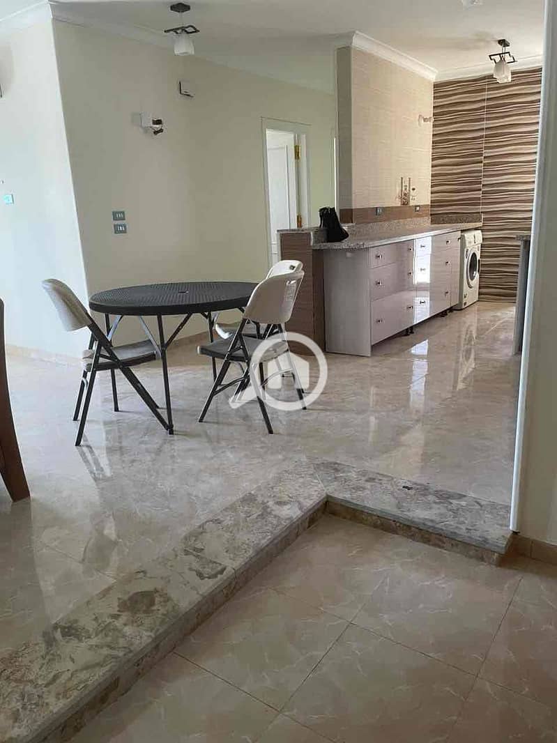 8 e8415302-d58e-41f5-951c-14bde3f31f6c. jpg