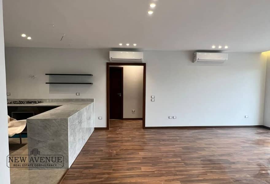 2 97eeec42-0a24-4c19-9688-fe8327e64974. jpg