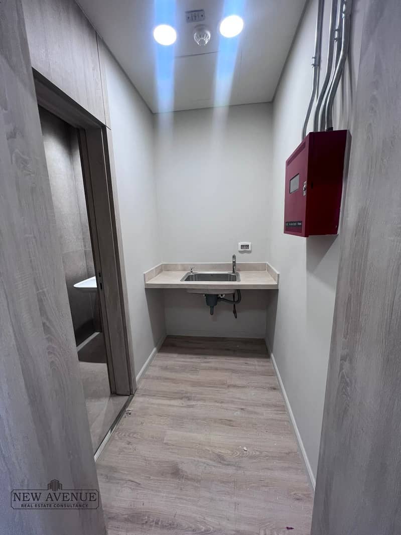 5 WhatsApp Image 2026-01-21 at 2.13. 33 PM (1). jpeg