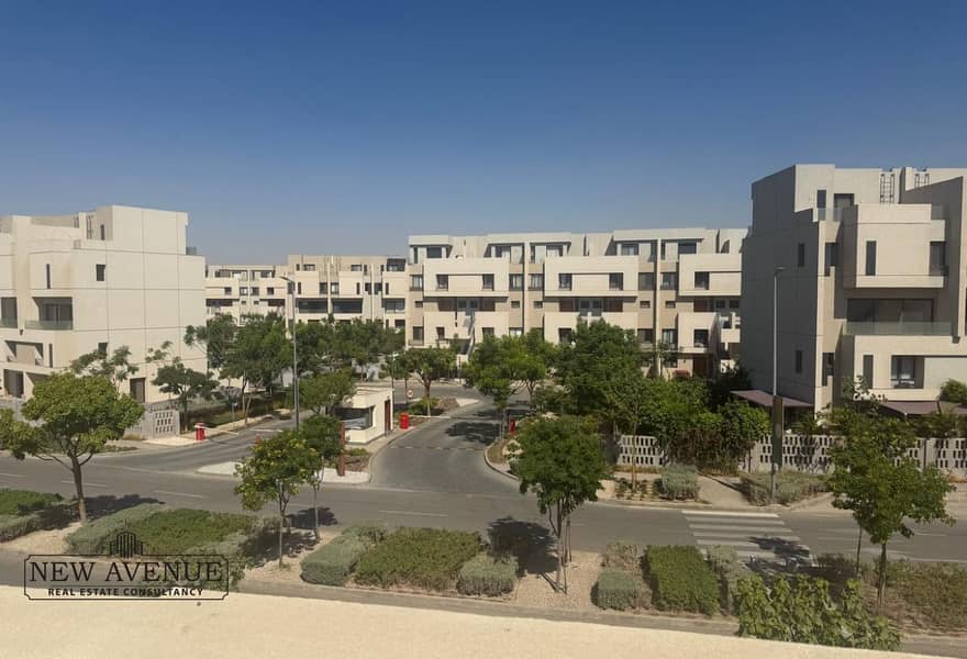 2 c3f5b0b4-e0c6-47fe-9b65-fe0c3c0f6b08. jpg