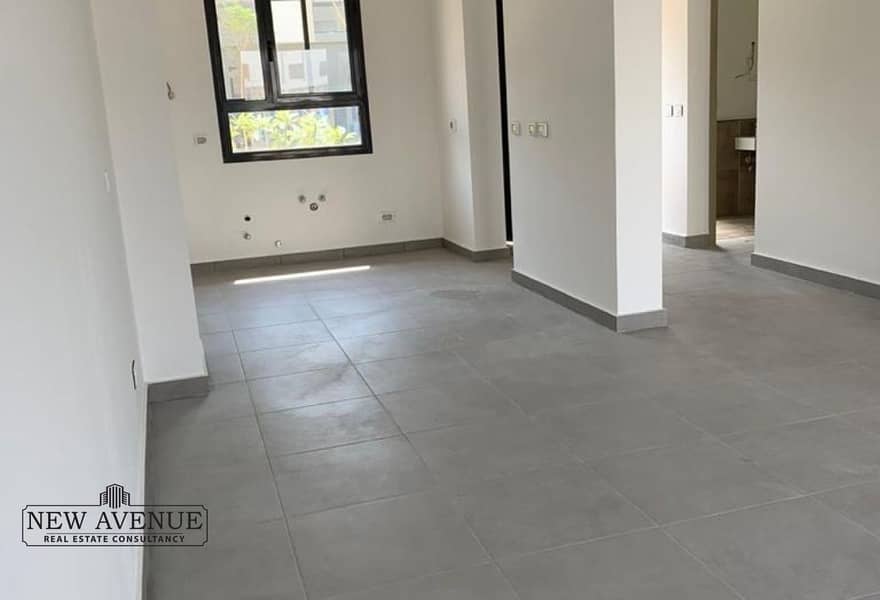 4 5cbe6910-7dfc-4381-9c4b-eadc601451e0. jpg