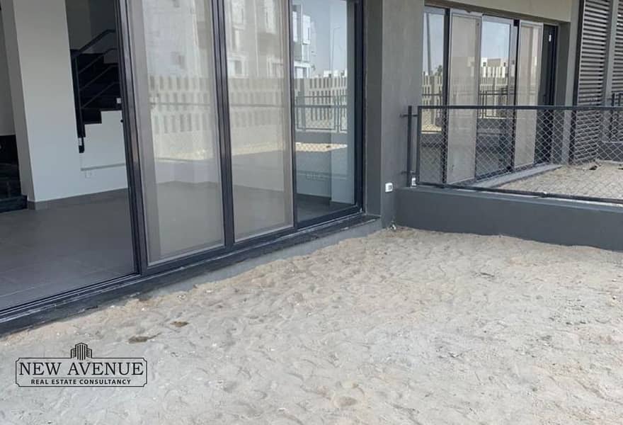 9 d75e426f-ed95-484f-81fa-dffe826d92ac. jpg