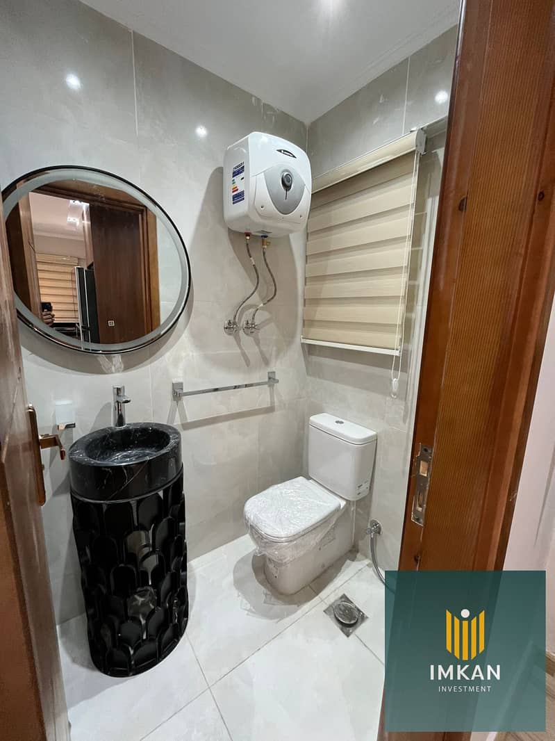 3 654f78c3-ada4-41d4-ba90-9c455003e321. jpg