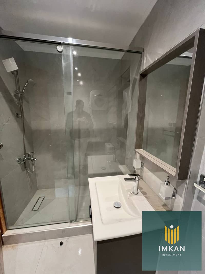 5 30cf338d-5677-4a04-9e4a-9738b64d7c00. jpg