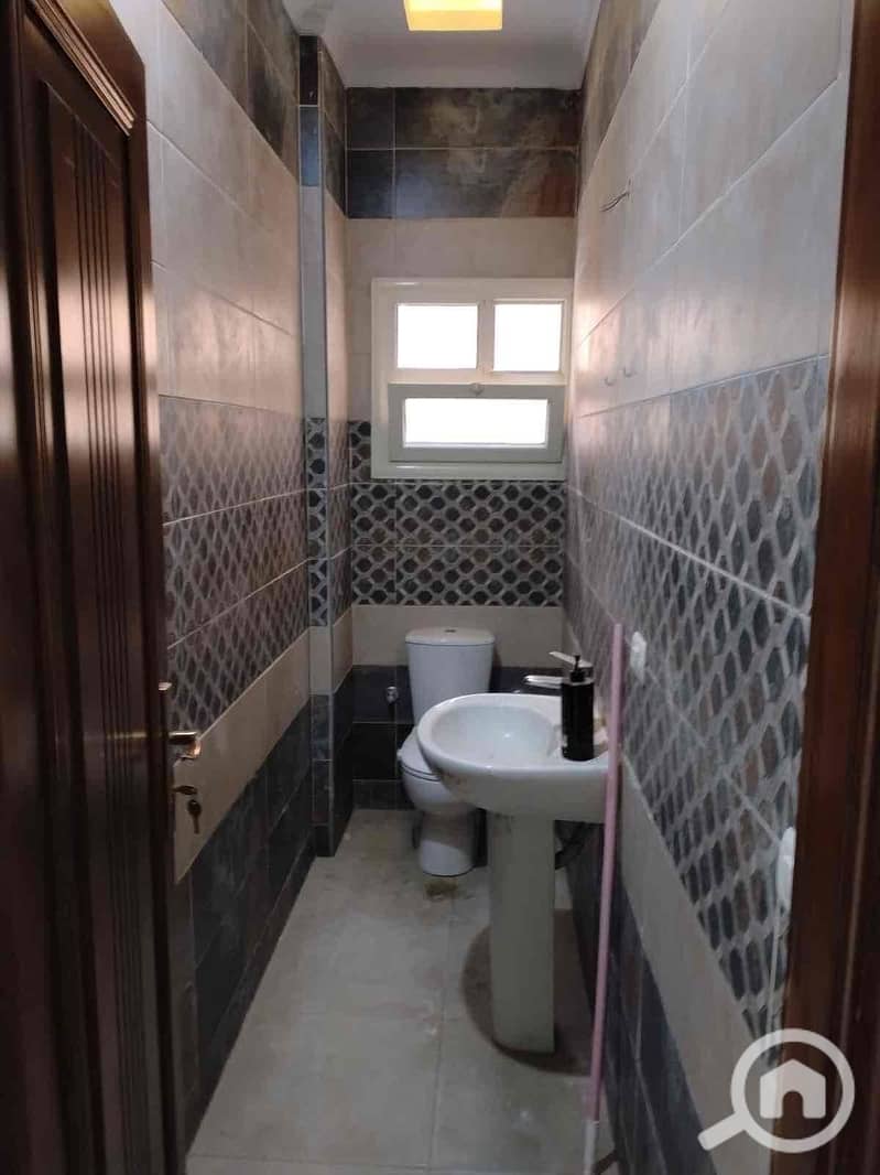 6 26d627af-a6bc-4d3a-bef6-a973b011587b. jpg