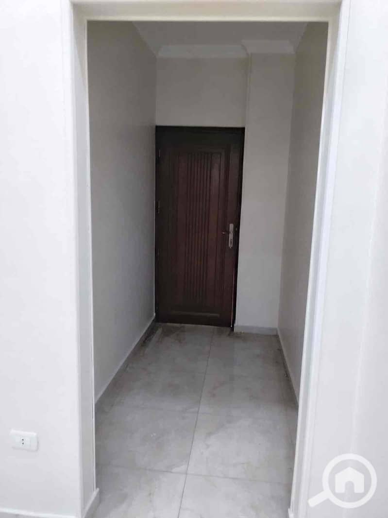 11 a8b78eeb-fff8-46cf-920f-37f18e05202e. jpg