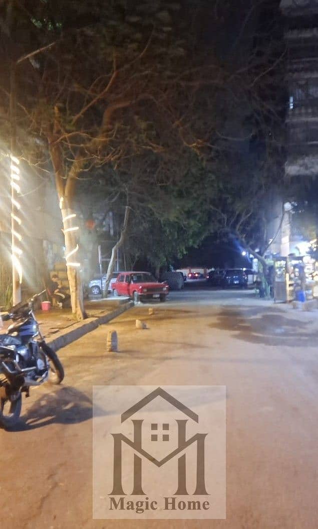 10 886bd1a5-2d0a-416a-bf48-e1342afc8fd8. jpg