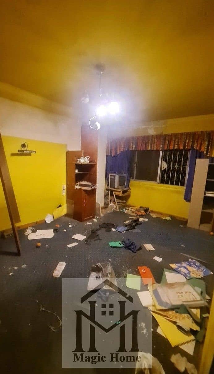 11 b805b4a6-bd1e-4b7c-a11e-b7e1b9d69c01. jpg