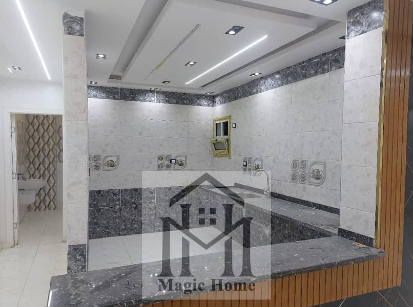 7 a04d1105-0b23-4dfd-b724-dac02ed2251e. jpg