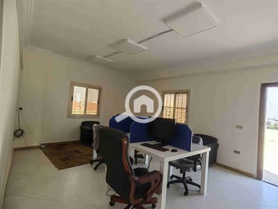 مکتب  للايجار في الشيخ زايد، الجيزة - 1000273439. jpg