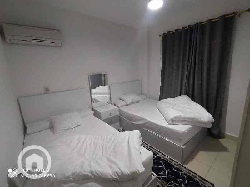 3 da163dcd-a1d2-4f41-89da-90c4ce3cfd84. jpg