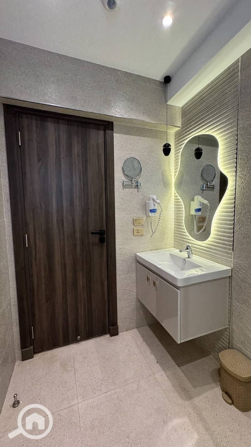 4 WhatsApp Image 2026-01-21 at 4.13. 56 PM. jpeg