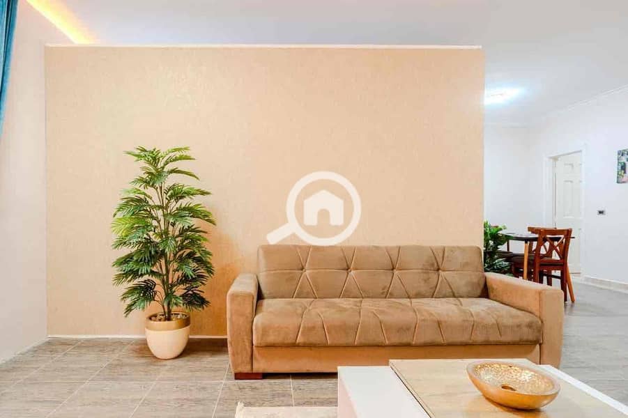 4 3151cd7a-ec1d-4caa-8d71-16c9cd0dbc3f. jpg