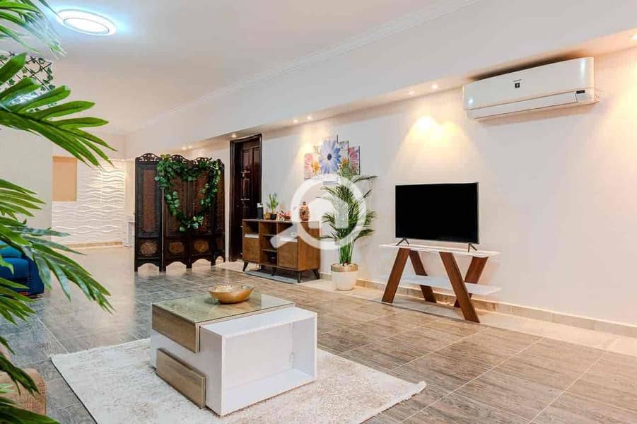 9 4a87db17-2c2c-4bd3-aa49-a082b6ecccc2. jpg