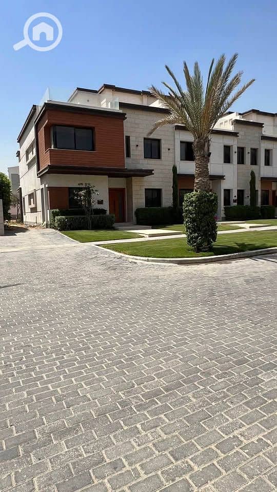 12 570035049_1113005610818592_1040462941615845732_n. jpg