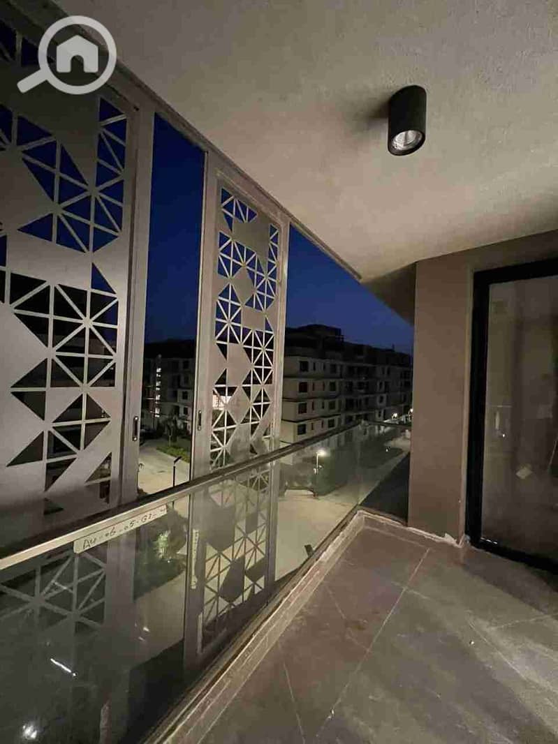 1000112637. jpg 1000112637. jpg