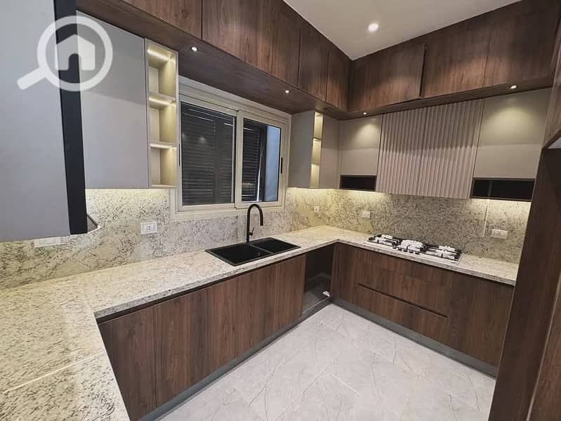 5 542756819_10077958798976770_2746659352839837033_n. jpg