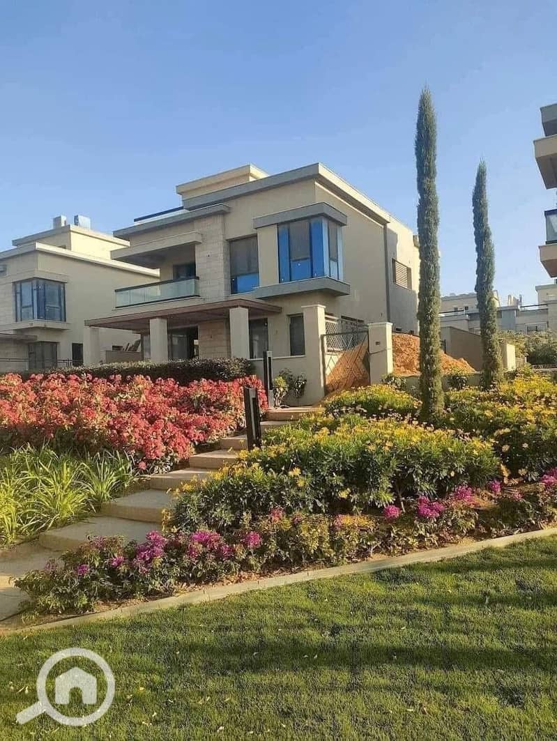 3 FB_IMG_1762732258417. jpg